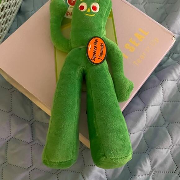 Multipet Gumby Plush Filled Dog Toy, Green, 9 inch (Pack of 1) - Picture 1 of 7